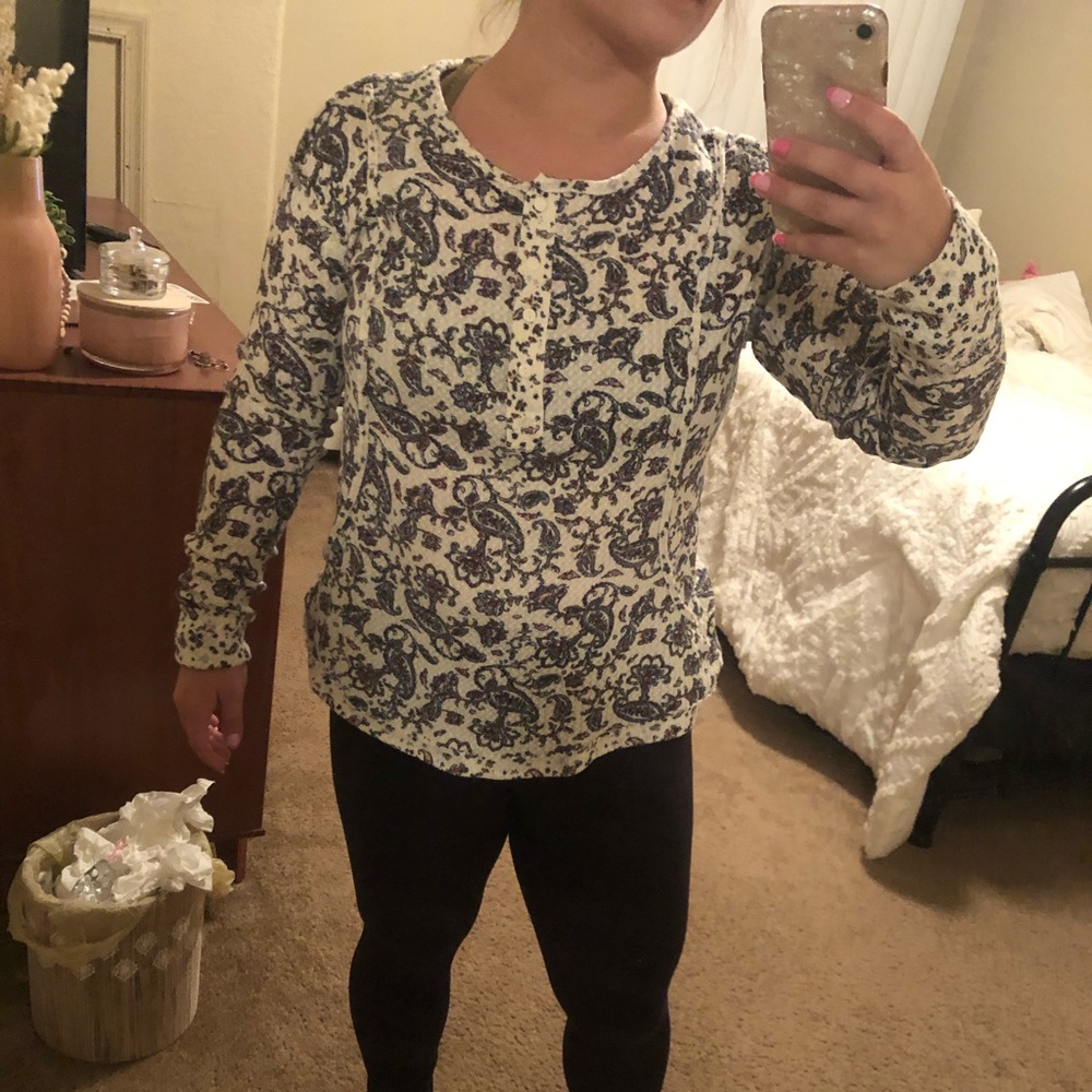 Paisley printed long sleeved top